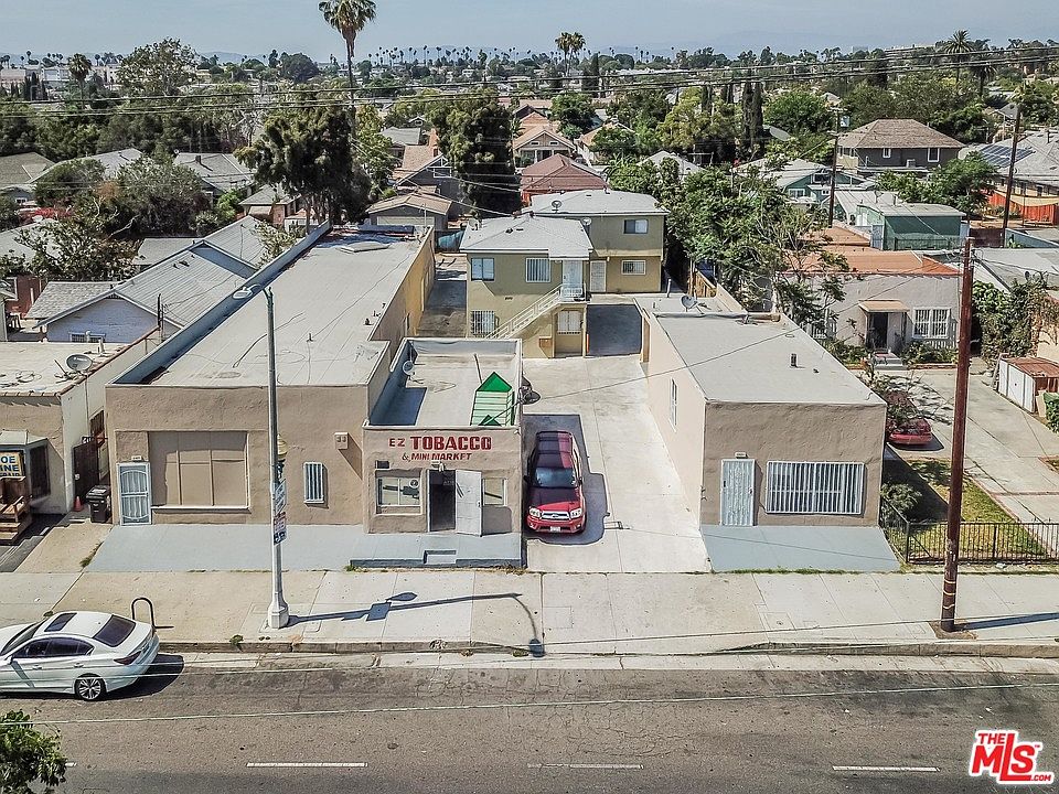 1st image of 2021 W Jefferson Blvd