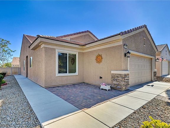 2nd image of 2717 Willow Wren Dr