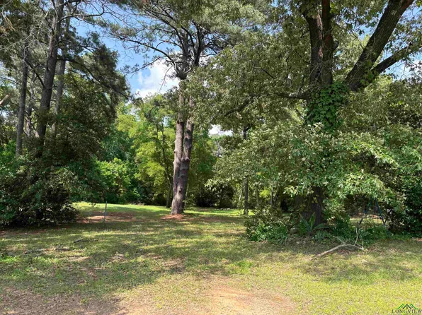 S High St, Longview, TX 75602