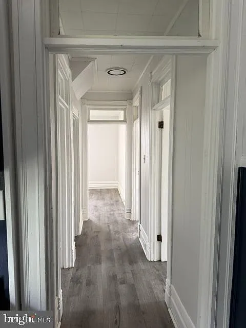 2 bed, 700 sqft, $1,295 — Photo 3