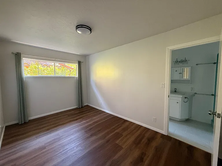 630 Tabor Ln — Photo 13