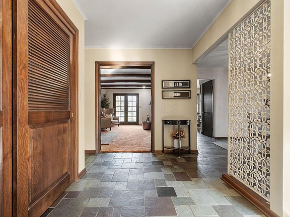 2nd image of 5250 Indian Hill Rd