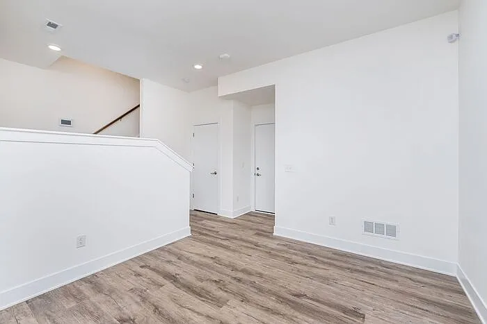 1813 Livery Way — Photo 7