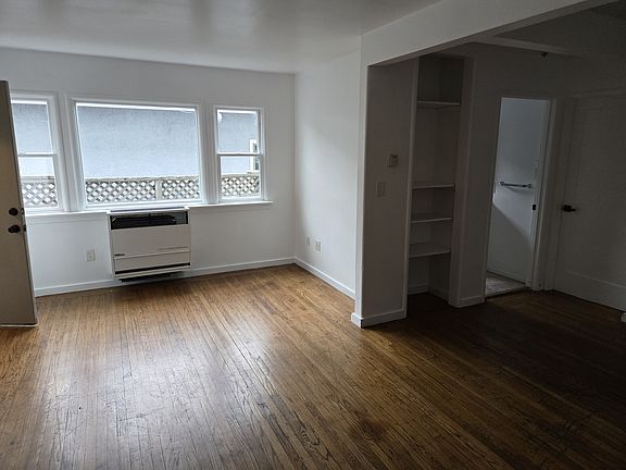 3rd image of 5201 Burlingame Ave #5201
