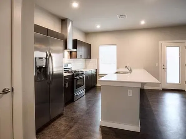 17600 Sunny Hollow Rd #A, Edmond, OK 73012