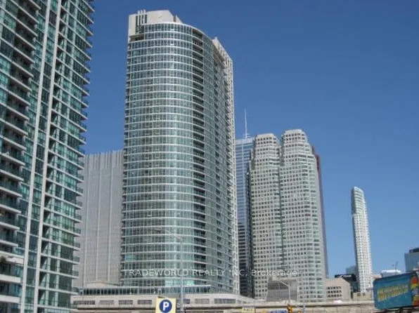 18 Yonge St, Toronto, ON