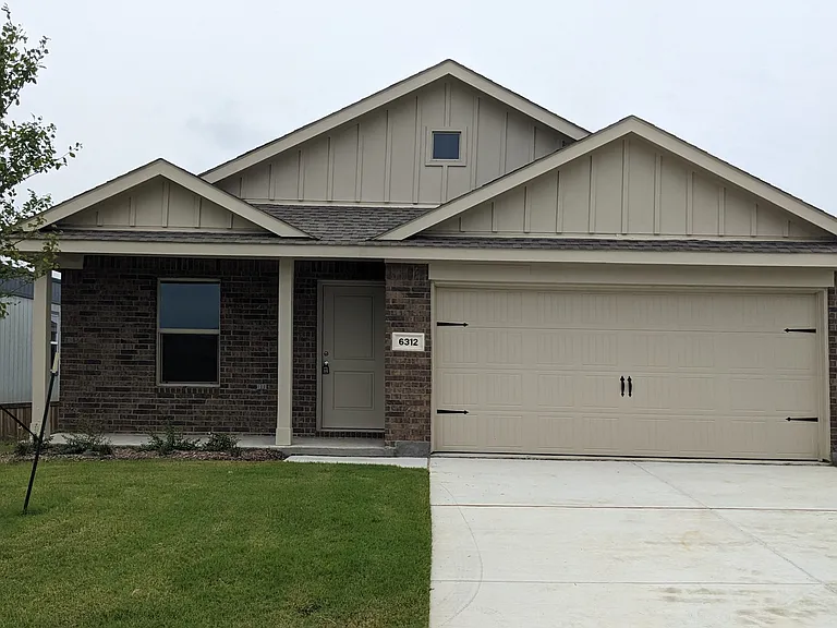 6312 Auburn Dale Rd — Photo 1