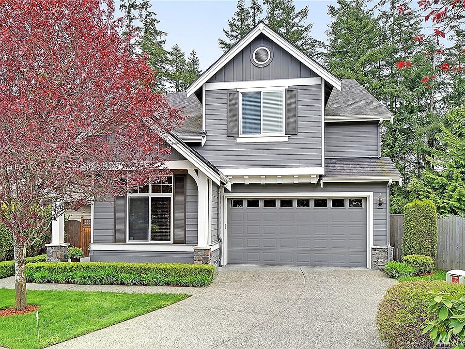 1st image of 23427 NE 10th Pl