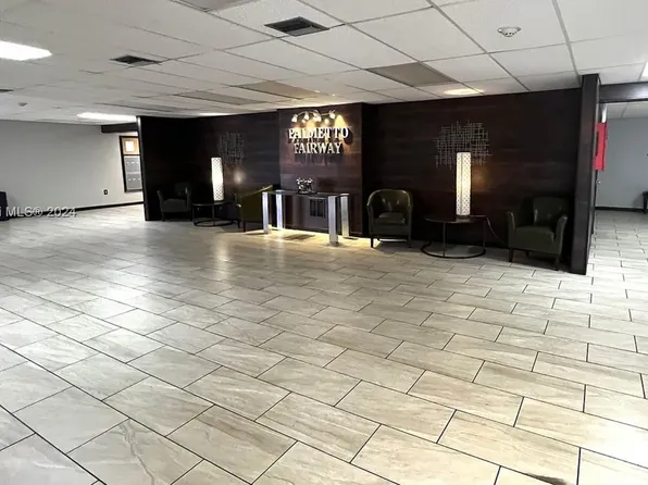 15888 SW 95th Ave APT 304, Miami, FL 33157