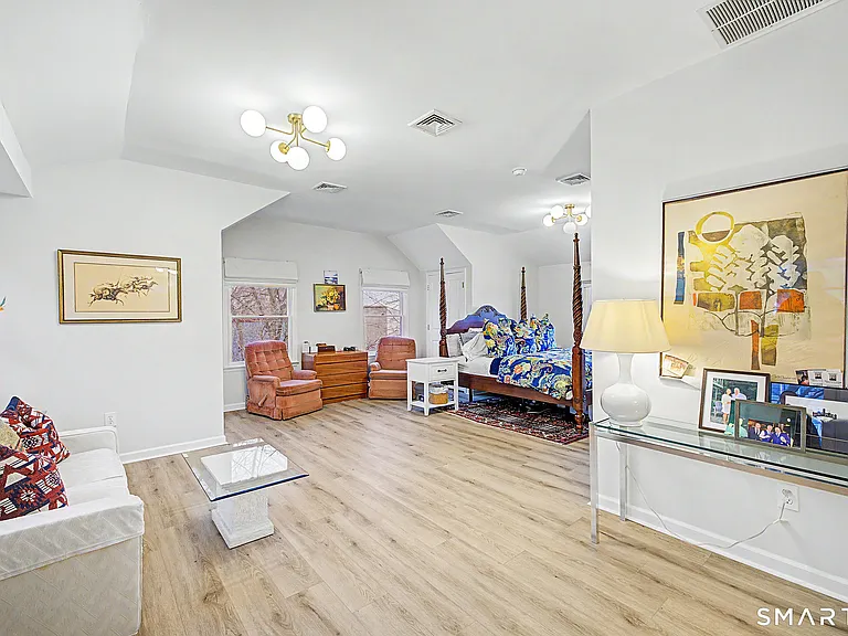 14 Shore Rd — Photo 18