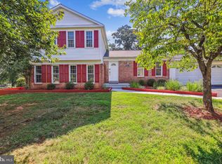 8601 Bluffwood Ln, Fort Washington, MD 20744