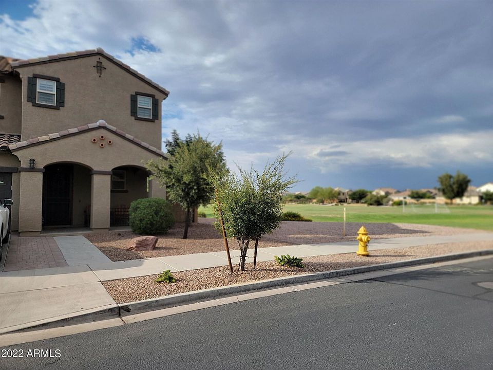 1st image of 21160 E Creekside Dr