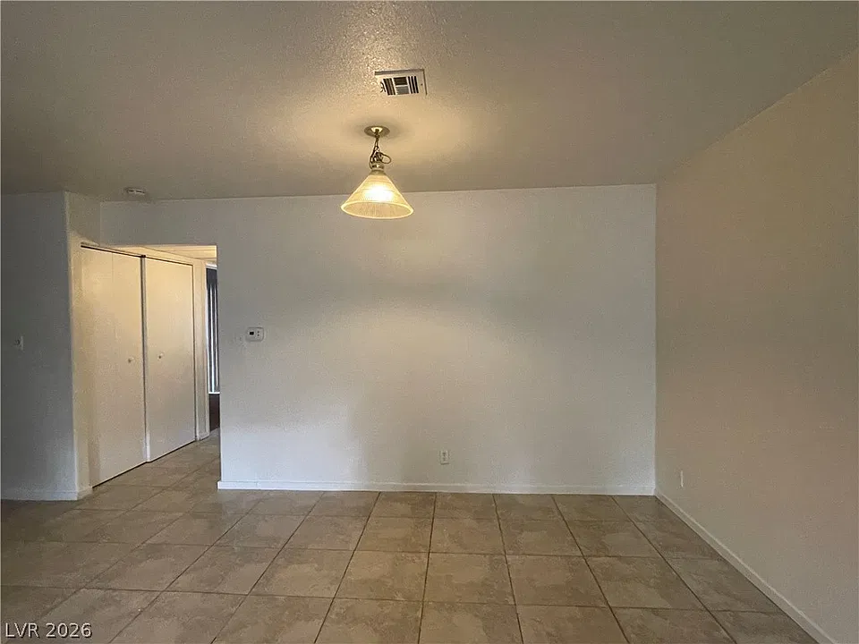5030 S Rainbow Blvd #103