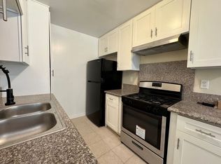 Excellent Santa Monica Location! North of Wilshire, Santa Monica, CA 90403
