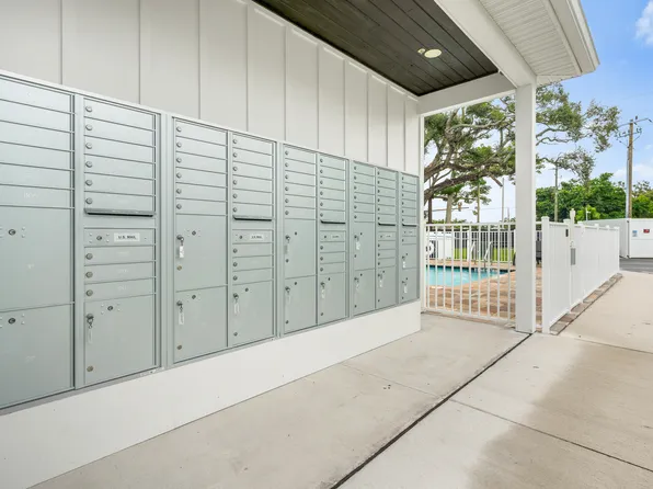 The Grove Apartment Homes