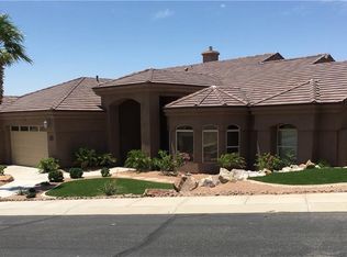 2905 Desert Heights Dr, Bullhead City, AZ 86429