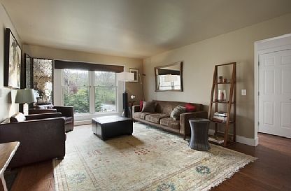 5th image of 6 Guernsey Ln