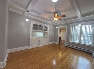 2716 Hennepin Ave APT 23, Minneapolis, MN 55408