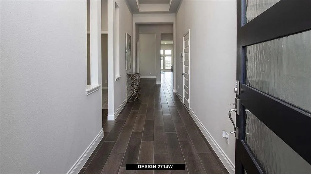 4 bed, 3.0 bath, 2793 sqft, $3,600 — Photo 2