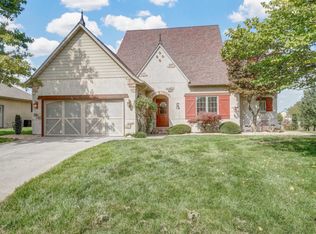 611 E Bayshore Dr, Ozark, MO 65721
