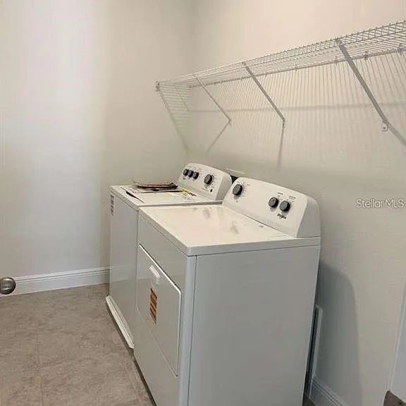 2184 Axel St — Photo 24
