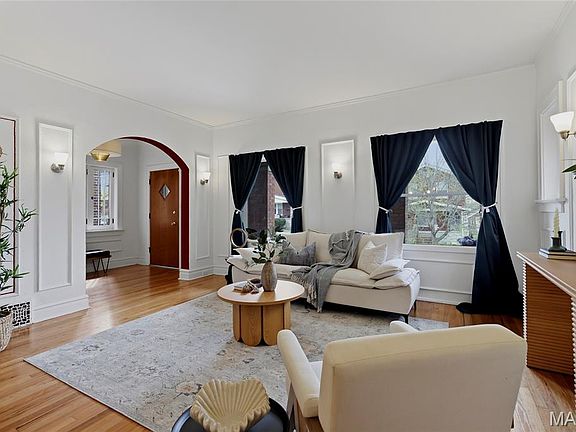 3rd image of 5327 Itaska St