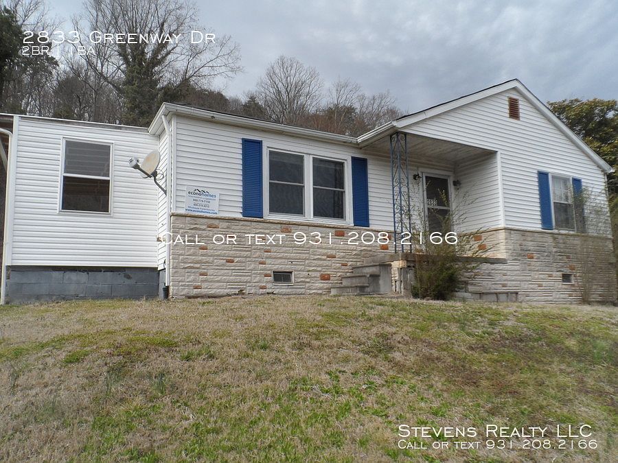 1st image of 2833 Greenway Dr