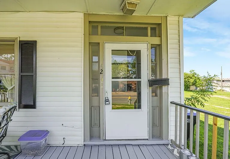 621 Lafayette Blvd #B — Photo 4