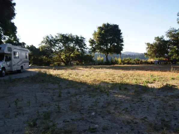 25000 Santa Cruz Hwy, Los Gatos, CA 95033