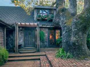 9 Scenic Rd, Fairfax, CA 94930