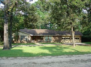 29090 W Lake Dr, Hempstead, TX 77445