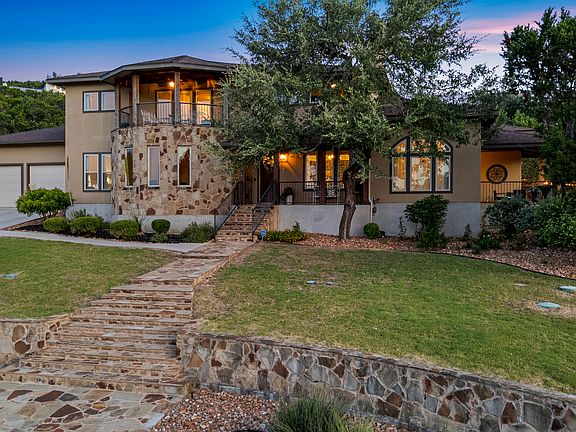 2nd image of 8442 Camp Verde Rio