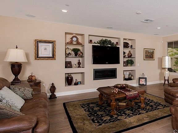 4th image of 37802 Kingbird Pl