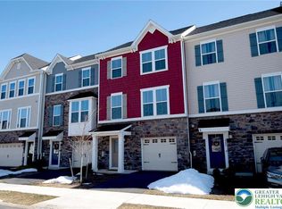 2206 Cook Dr, Easton, PA 18045