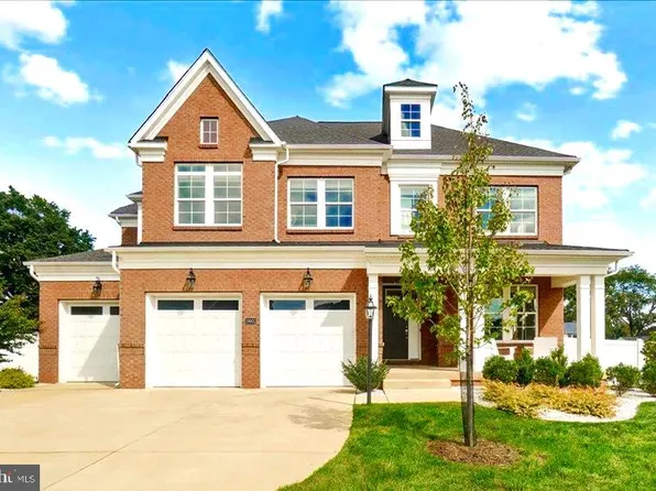 19901 Bodmer Ave, Poolesville, MD 20837