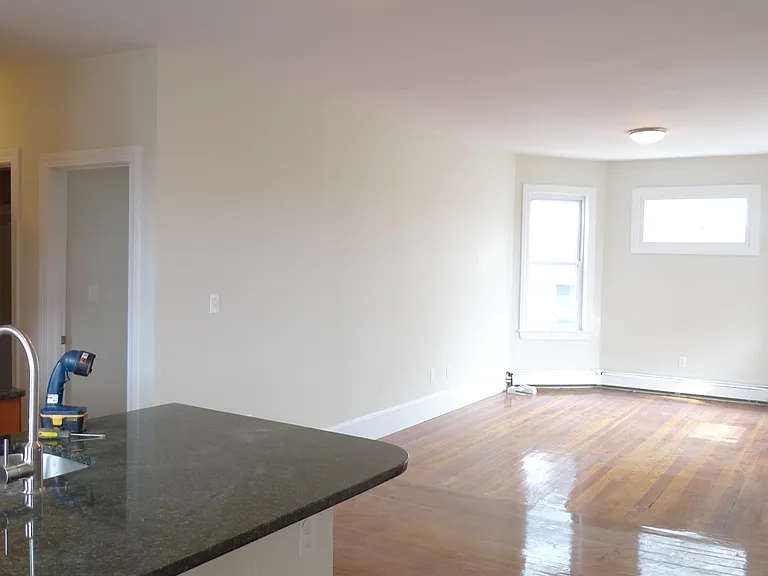 12 Wensley St #3 — Photo 15