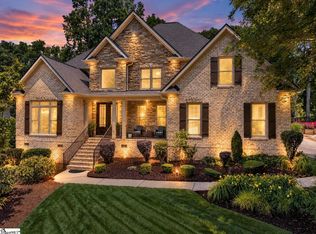 904 Sugar Oak Ct, Simpsonville, SC 29680