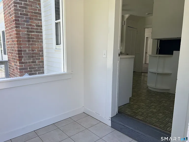 21 Pearl St — Photo 35