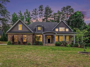 3007 Carrington Ln, Sanford, NC 27330