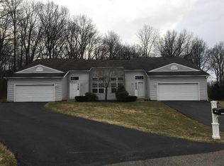 1437B Shaw Rd, Niles, OH 44446