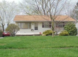 534 Sunset Dr, Hubbard, OH 44425