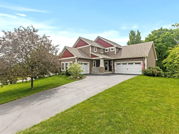 4231 Maple Hurst Dr N, Rockford, MN 55373