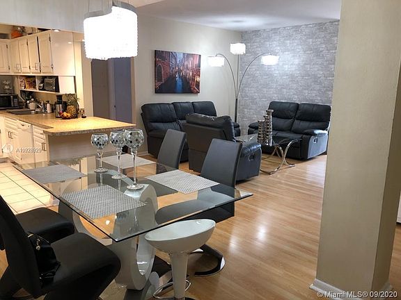 3rd image of 3600 Van Buren St APT 411