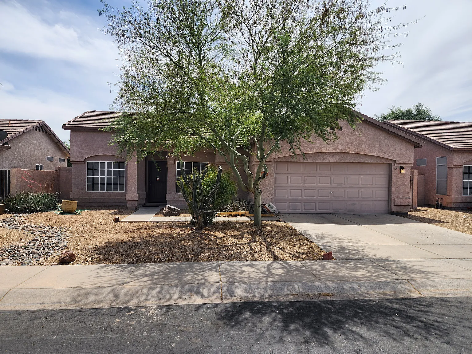2 bed, 1108 sqft, $1,800 — Photo 1