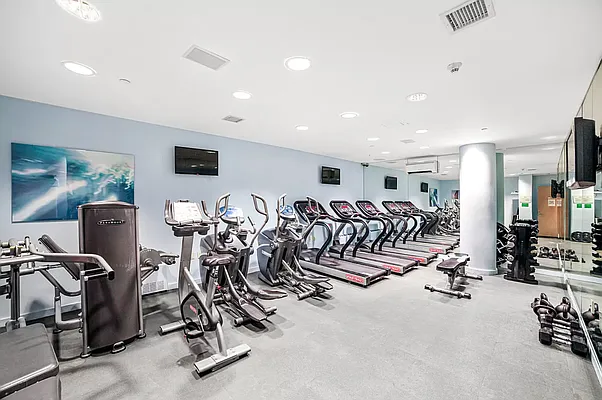 Rented by REAL New York | media 52