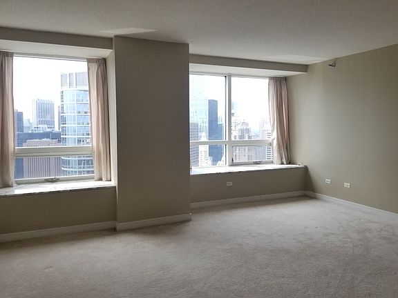 5th image of 512 N McClurg Ct APT 4308