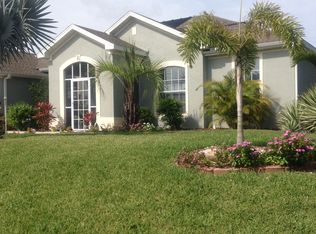 435 NE 1st Pl, Cape Coral, FL 33909
