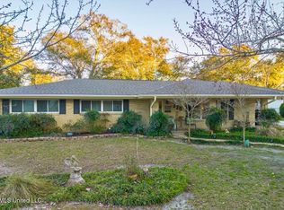 320 Carter Rd, Biloxi, MS 39531