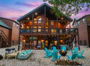 26 Cave Ln APT 4, Branson, MO 65616