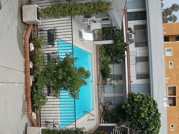 3rd image of 22311 Ocean Ave APT 16